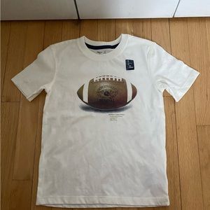 BNWT Boys T-shirt Gap